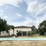 度假居 French